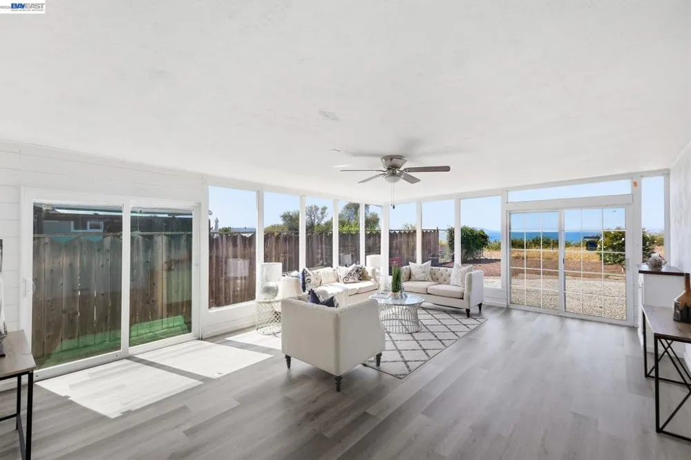 2167 Cypress Ave San Pablo, CA 94806