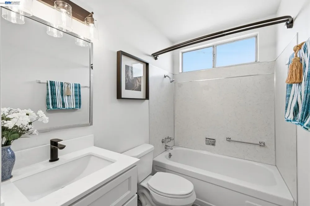 2167 Cypress Ave San Pablo, CA 94806
