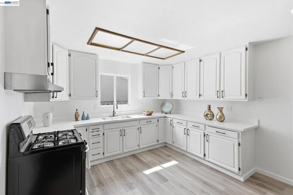 2167 Cypress Ave San Pablo, CA 94806