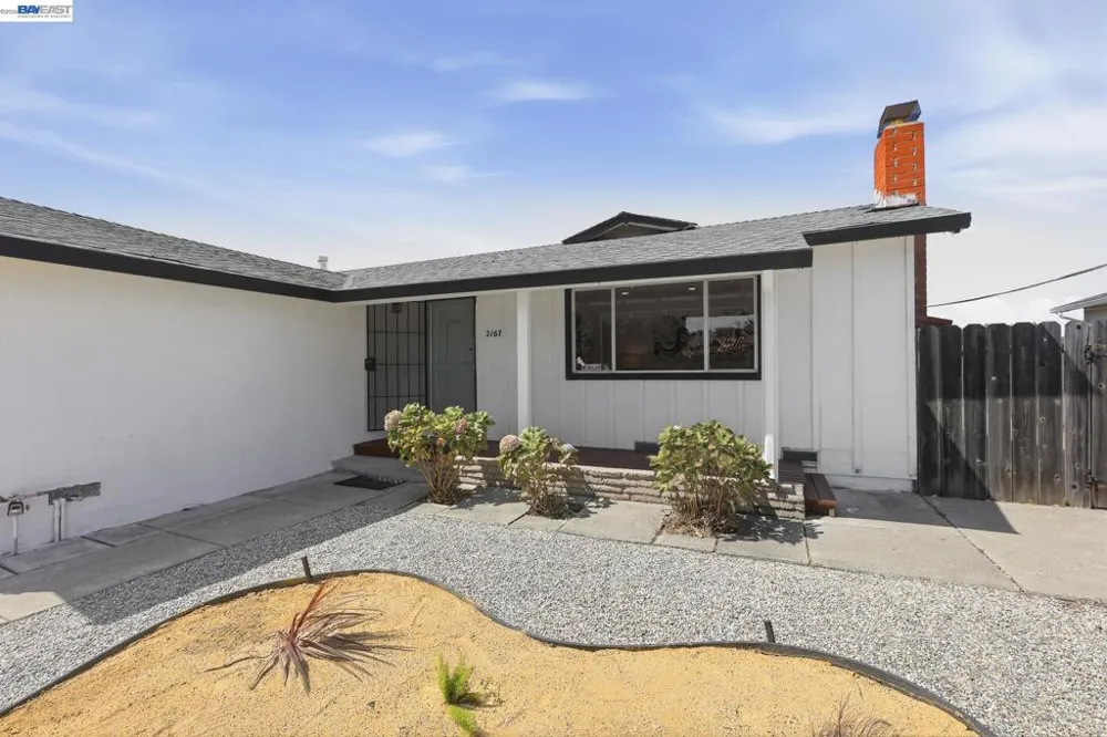 2167 Cypress Ave San Pablo, CA 94806