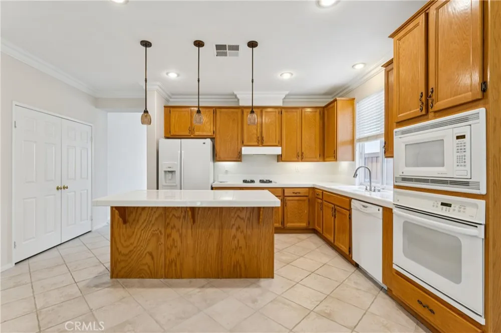 31515 Congressional Temecula, CA 92591