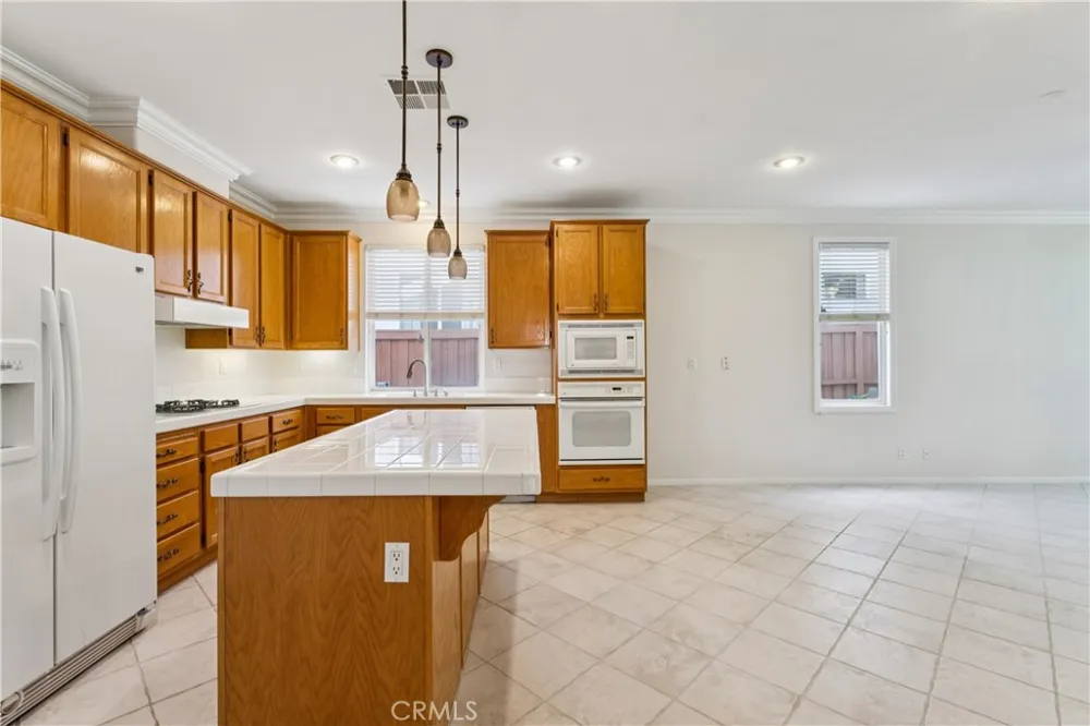 31515 Congressional Temecula, CA 92591