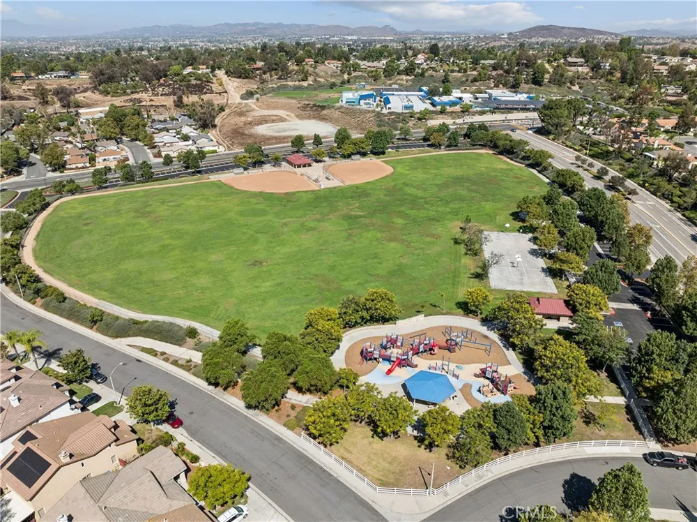 31515 Congressional Temecula, CA 92591