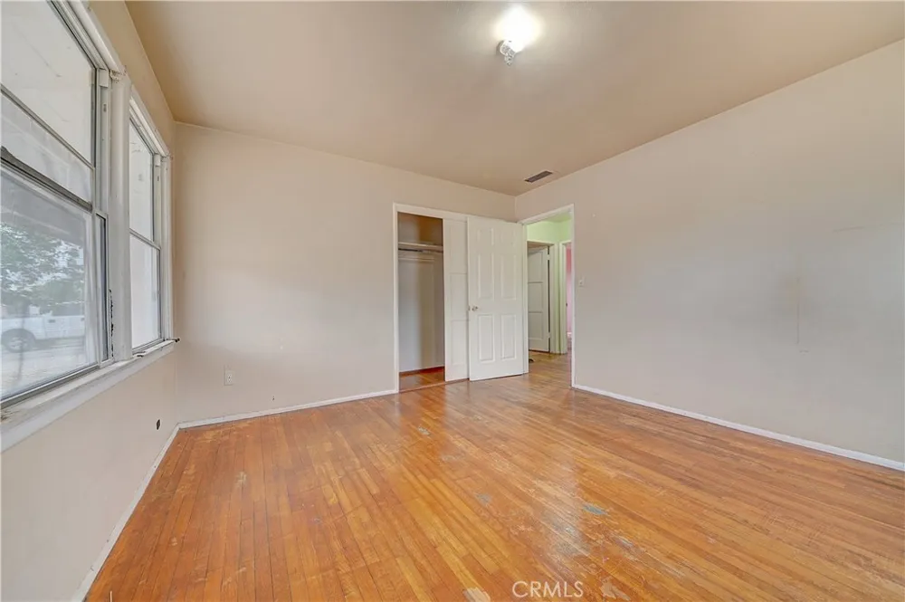 14778 Valencia Avenue Fontana, CA 92335