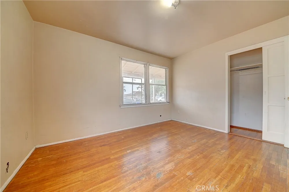 14778 Valencia Avenue Fontana, CA 92335