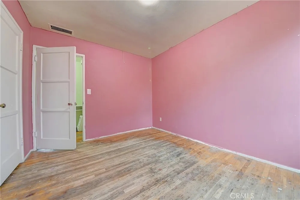 14778 Valencia Avenue Fontana, CA 92335