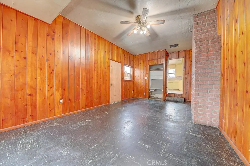 14778 Valencia Avenue Fontana, CA 92335