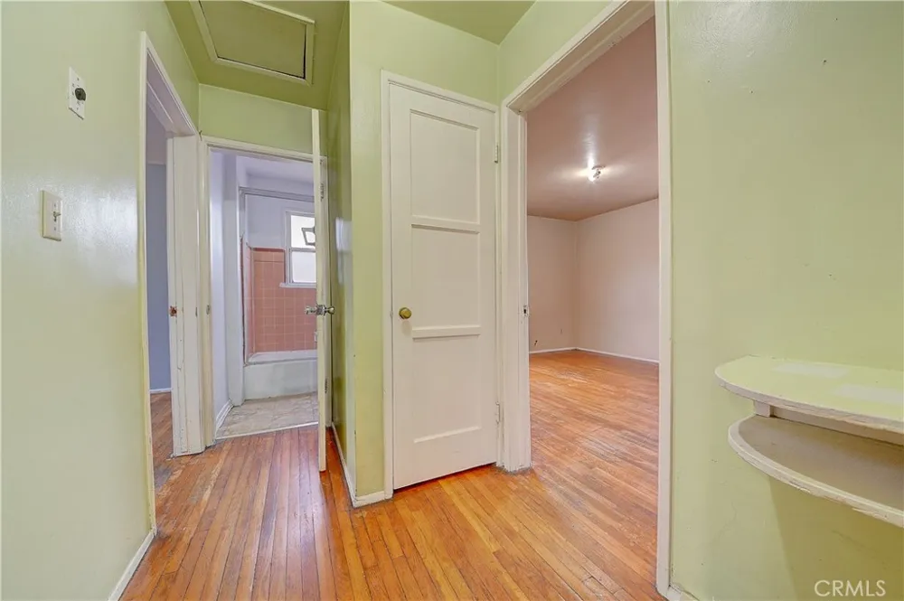 14778 Valencia Avenue Fontana, CA 92335