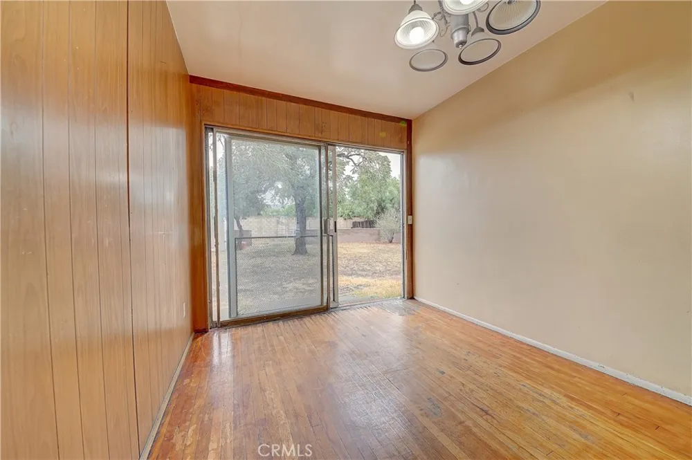 14778 Valencia Avenue Fontana, CA 92335