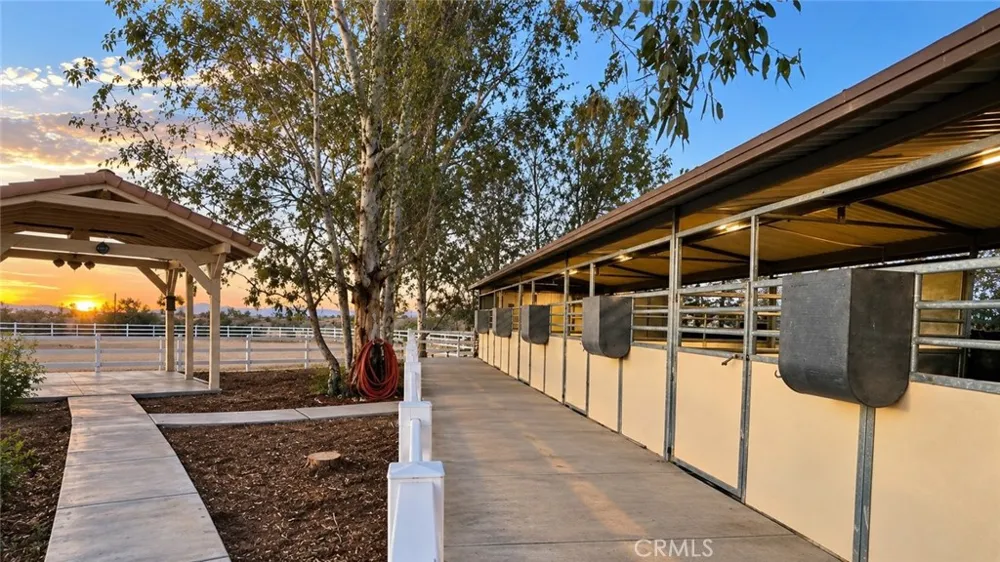 10431 Tussing Ranch Court Apple Valley, CA 92308
