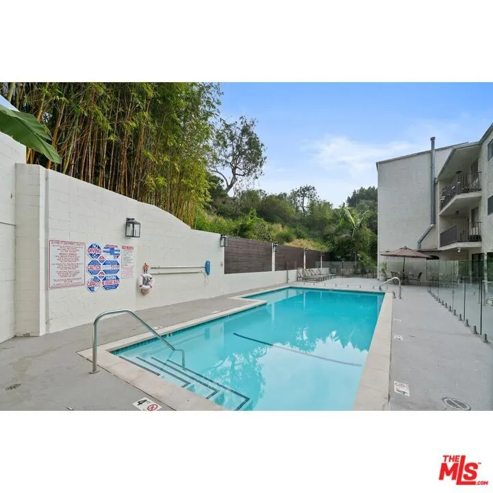 1230 Horn Avenue #305 West Hollywood, CA 90069