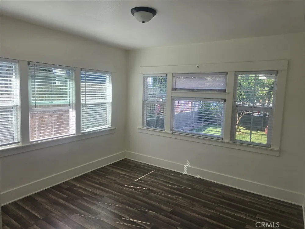 6126 Springvale Los Angeles, CA 90042