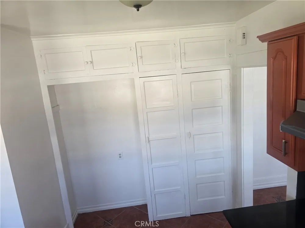 6126 Springvale Los Angeles, CA 90042