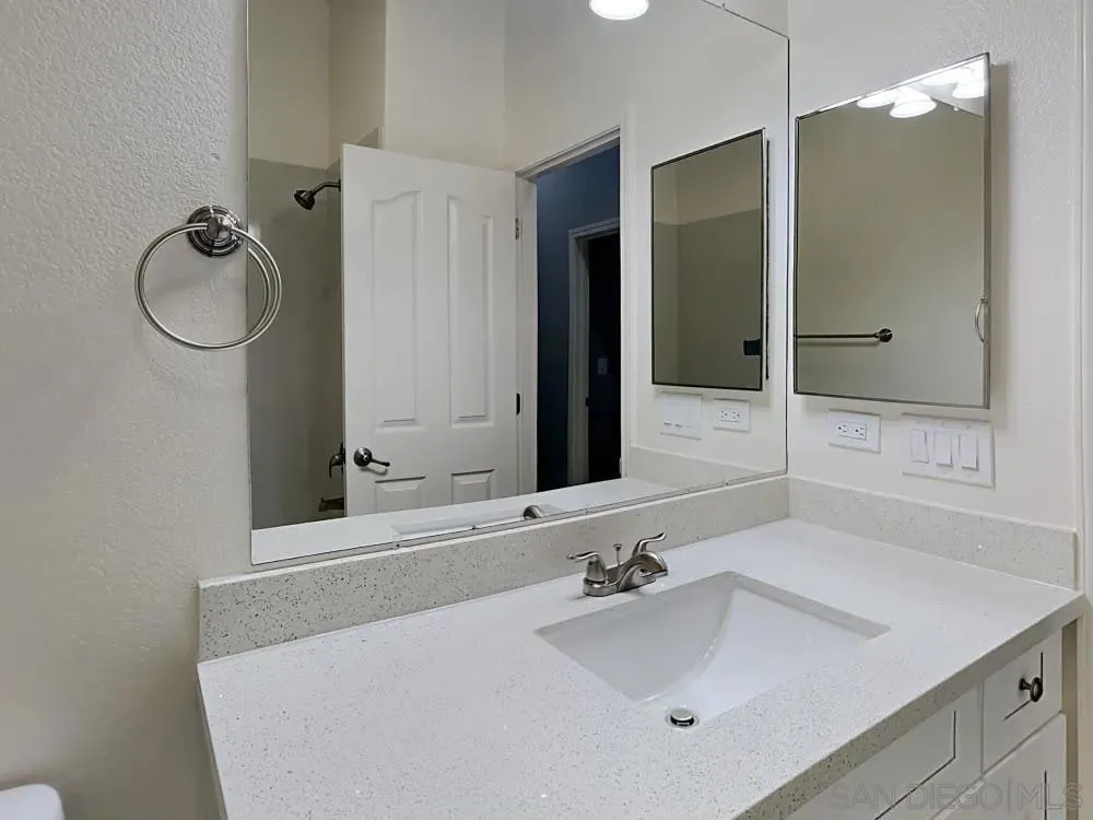 9385 oreo ranch cir elk grove #2 Elk Grove, CA 95624