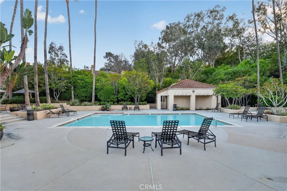 88 Corsica Drive Newport Beach, CA 92660