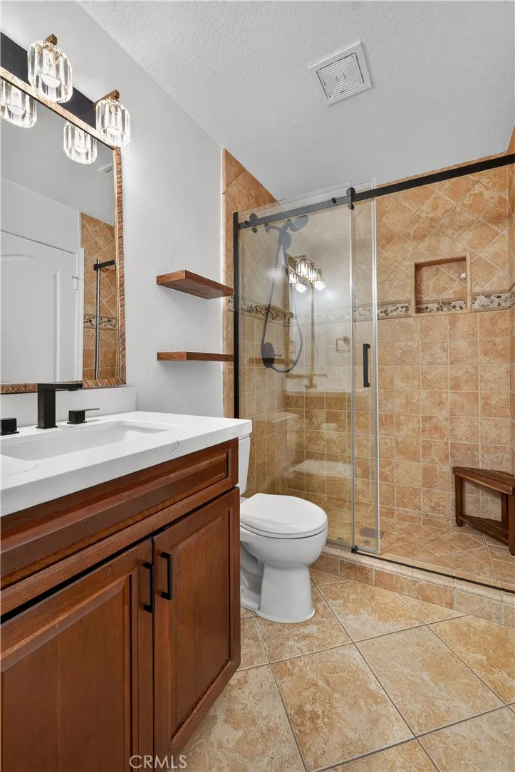 88 Corsica Drive Newport Beach, CA 92660