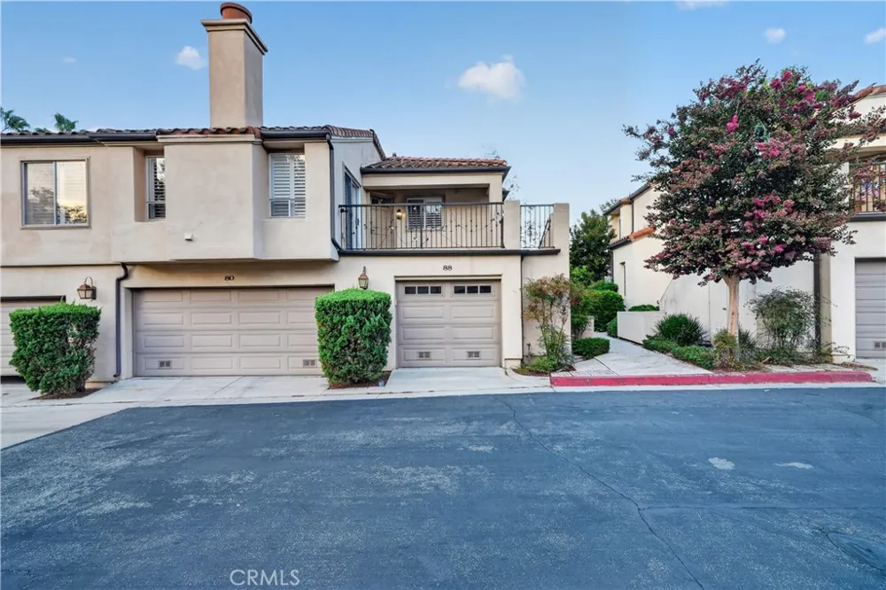 88 Corsica Drive Newport Beach, CA 92660