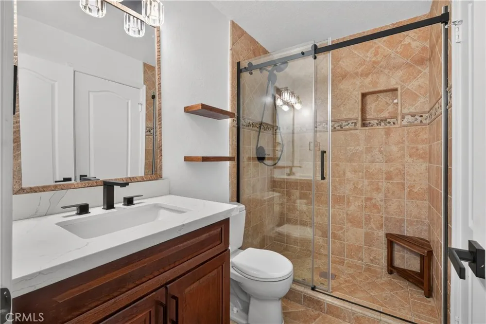 88 Corsica Drive Newport Beach, CA 92660