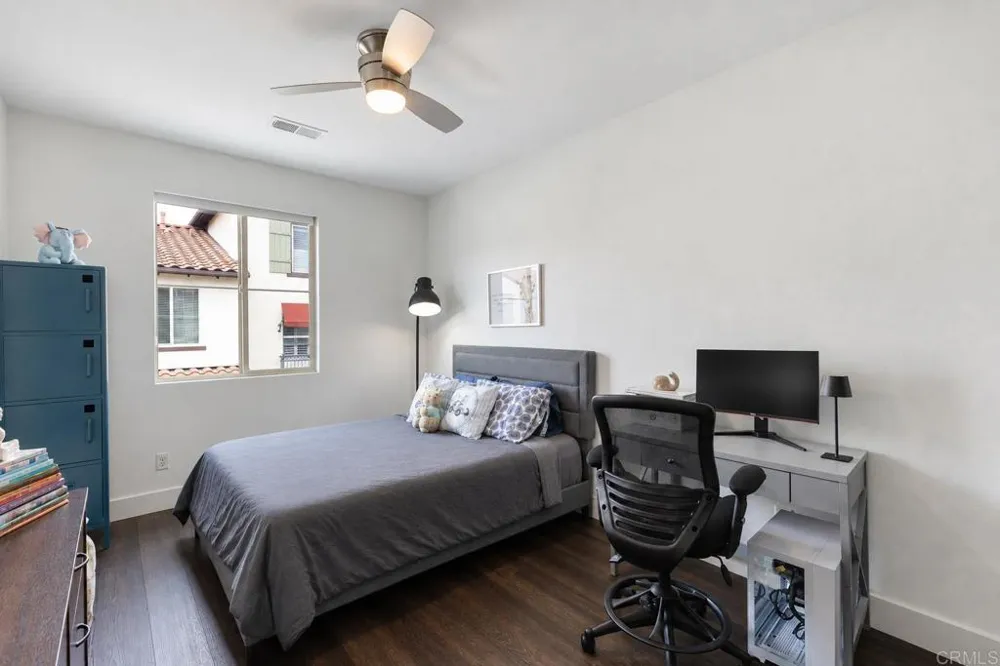 1714 Fairlead Ave Carlsbad, CA 92011