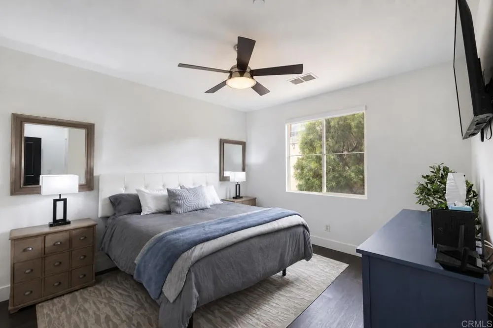1714 Fairlead Ave Carlsbad, CA 92011