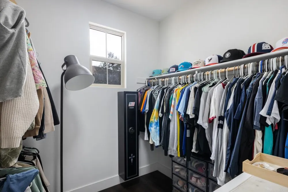1714 Fairlead Ave Carlsbad, CA 92011