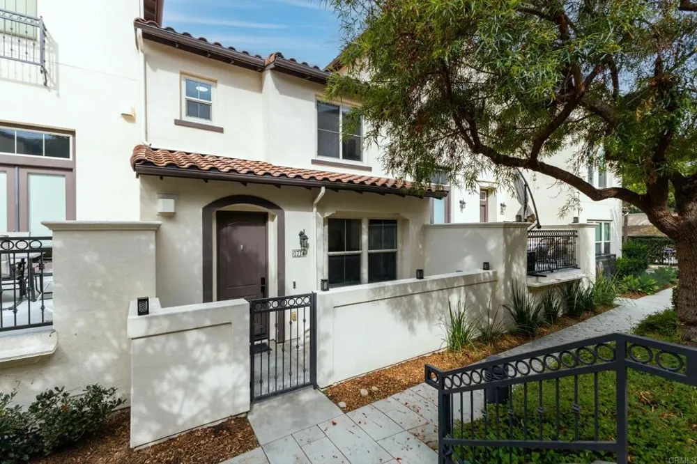 1714 Fairlead Ave Carlsbad, CA 92011