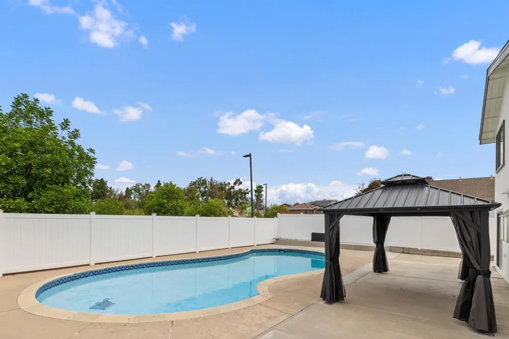 1259 Calle Candelero Chula Vista, CA 91910
