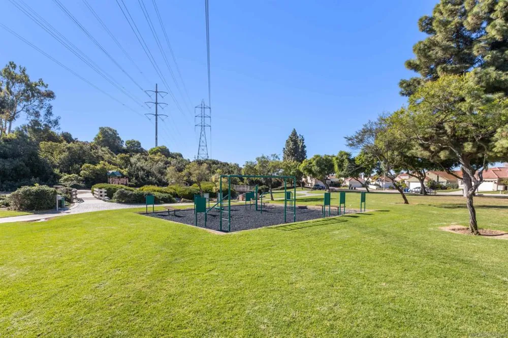 1259 Calle Candelero Chula Vista, CA 91910
