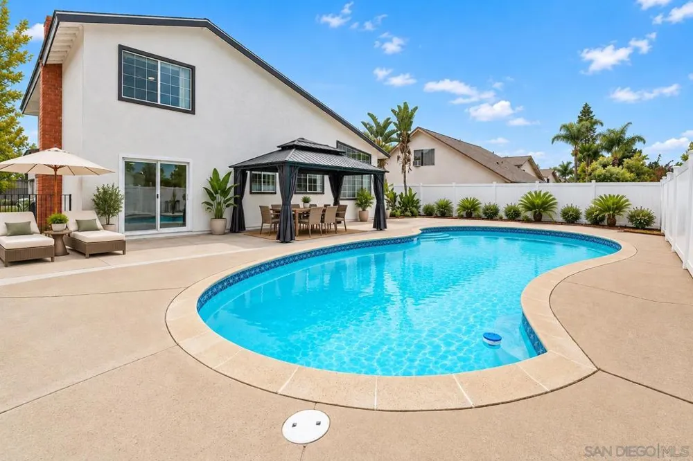 1259 Calle Candelero Chula Vista, CA 91910