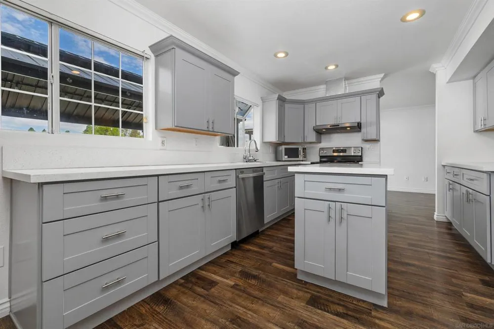 1259 Calle Candelero Chula Vista, CA 91910