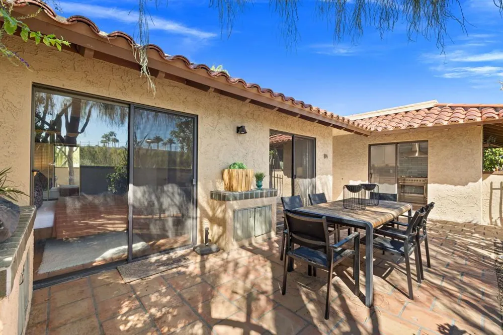 48435 Alamo Drive Palm Desert, CA 92260
