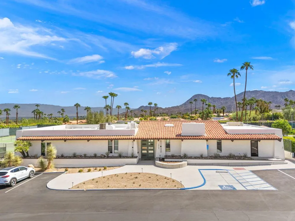 48435 Alamo Drive Palm Desert, CA 92260
