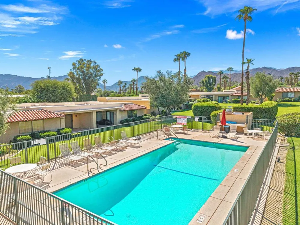 48435 Alamo Drive Palm Desert, CA 92260