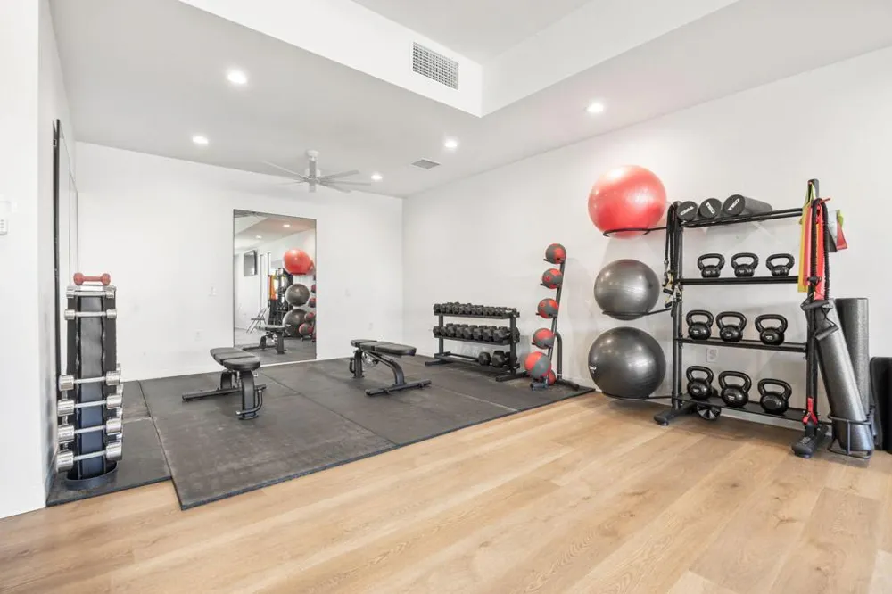 48435 Alamo Drive Palm Desert, CA 92260