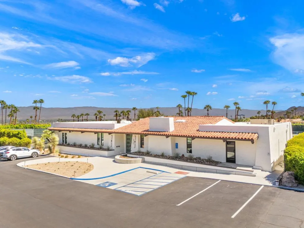 48435 Alamo Drive Palm Desert, CA 92260