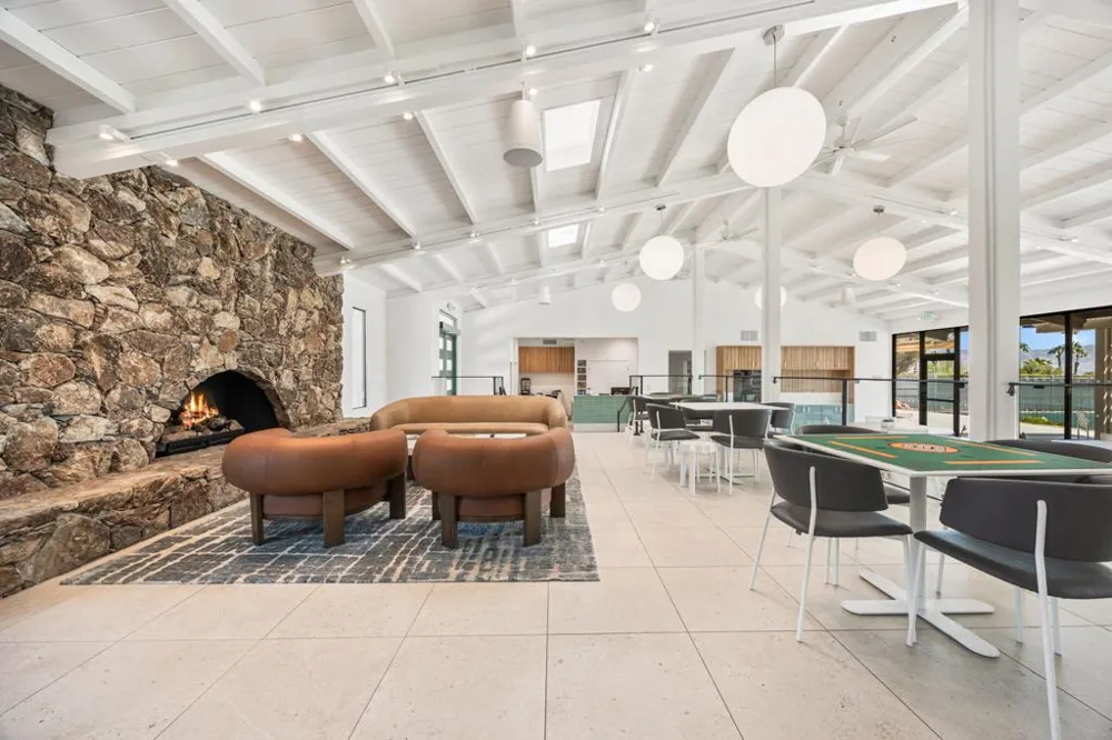 48435 Alamo Drive Palm Desert, CA 92260