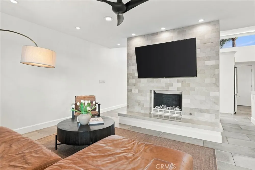 1222 Las Arenas Way #23 Costa Mesa, CA 92627