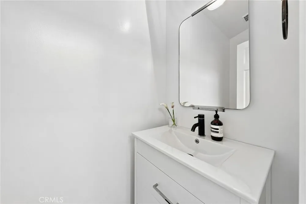 1222 Las Arenas Way #23 Costa Mesa, CA 92627