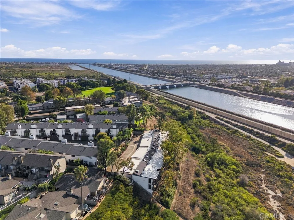 1222 Las Arenas Way #23 Costa Mesa, CA 92627