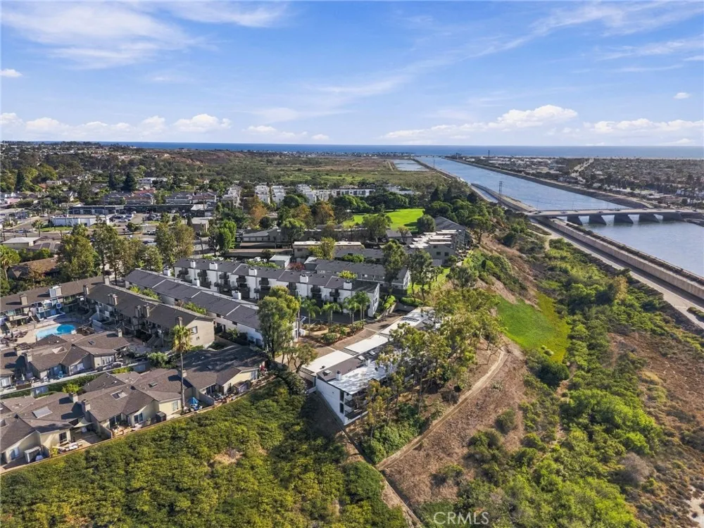 1222 Las Arenas Way #23 Costa Mesa, CA 92627