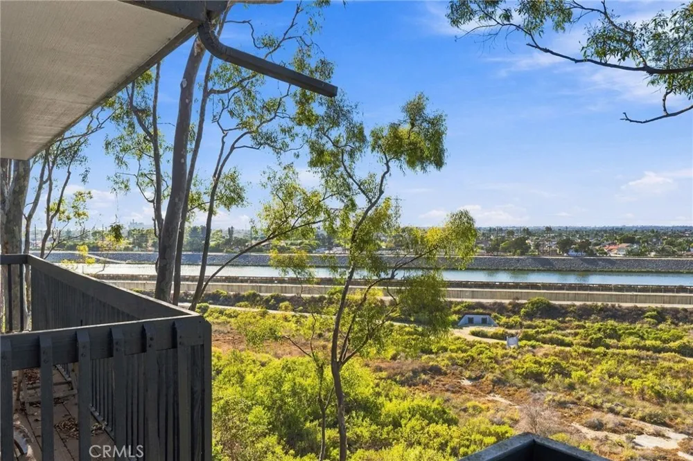 1222 Las Arenas Way #23 Costa Mesa, CA 92627