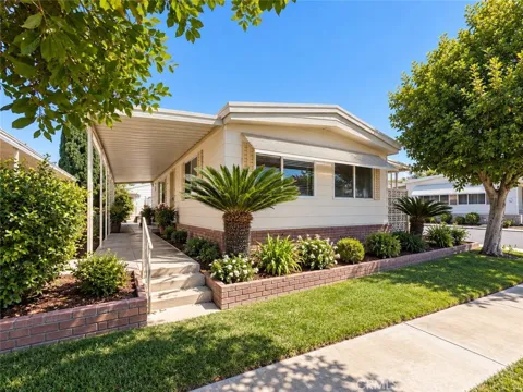 16966 Lake Knoll