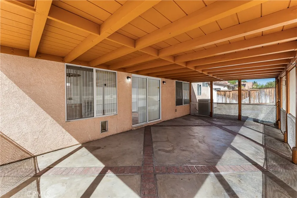 5546 Laurel Avenue Palmdale, CA 93552