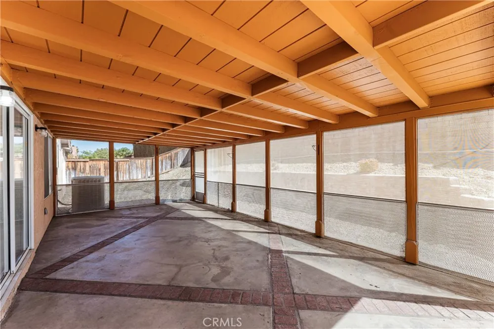 5546 Laurel Avenue Palmdale, CA 93552