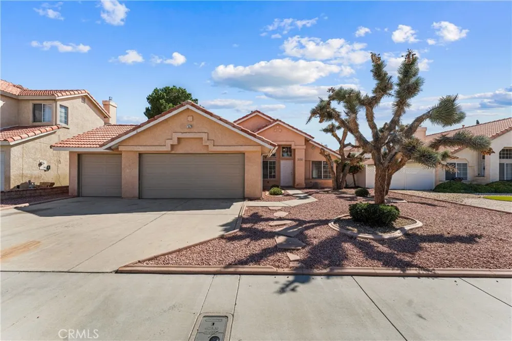 5546 Laurel Avenue Palmdale, CA 93552