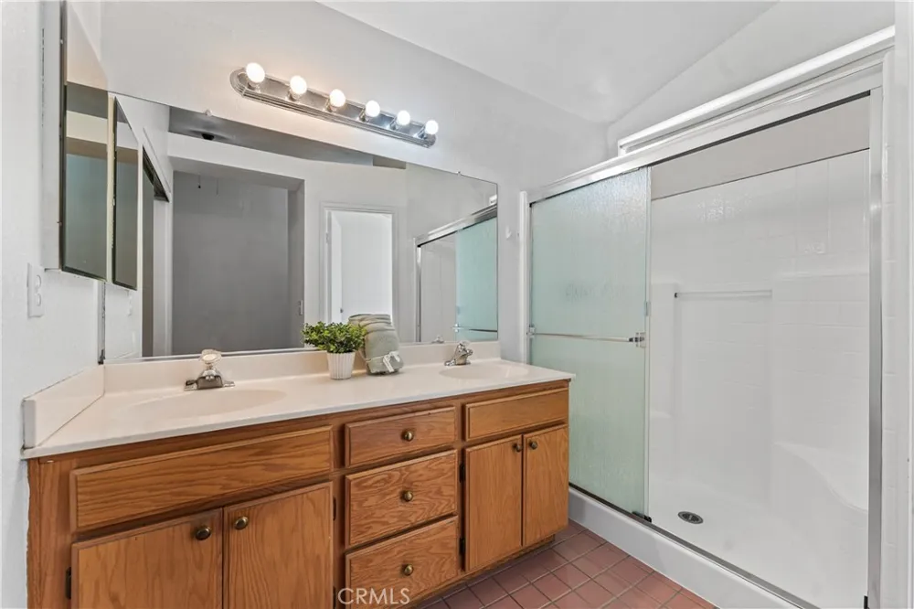 5546 Laurel Avenue Palmdale, CA 93552