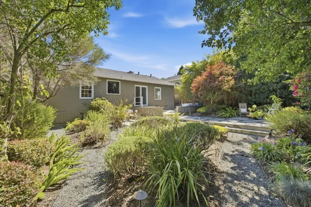 646 26th Avenue San Mateo, CA 94403