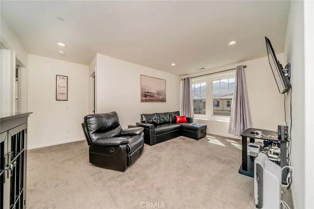 20168 Lemonscent Riverside, CA 92507