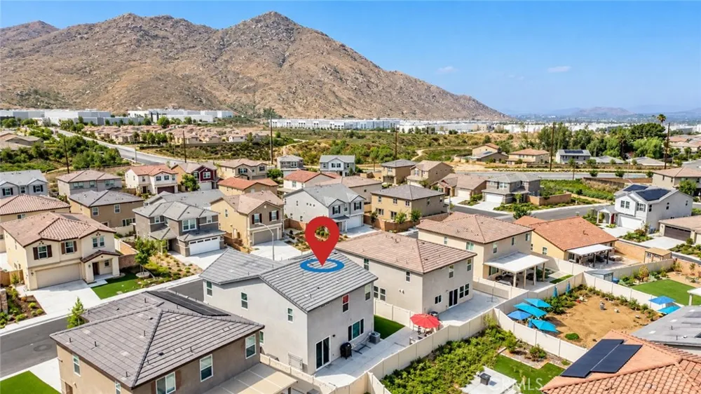 20168 Lemonscent Riverside, CA 92507