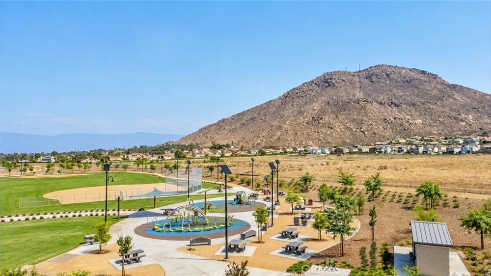 20168 Lemonscent Riverside, CA 92507